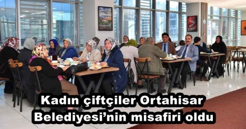 Kadın çiftçiler Ortahisar Belediyesi’nin misafiri oldu