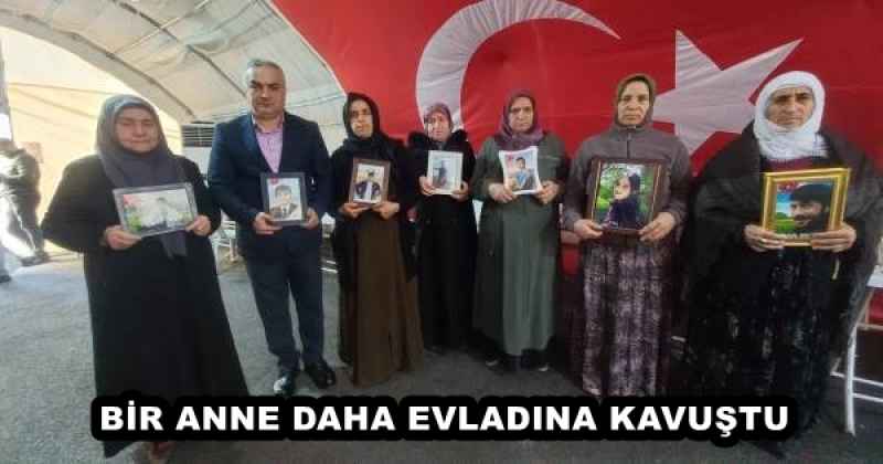 BİR ANNE DAHA EVLADINA KAVUŞTU 